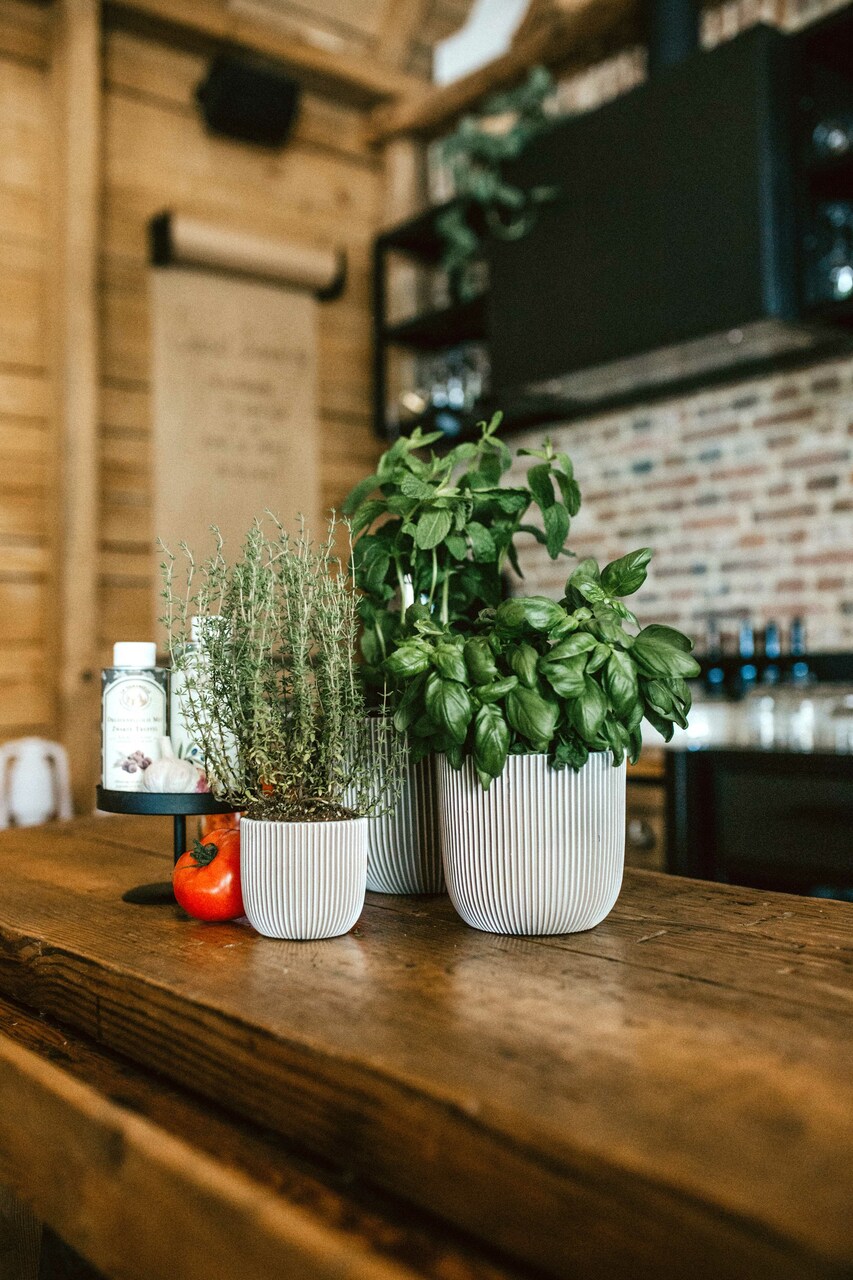 Topf Kugel Groove Elfenbein